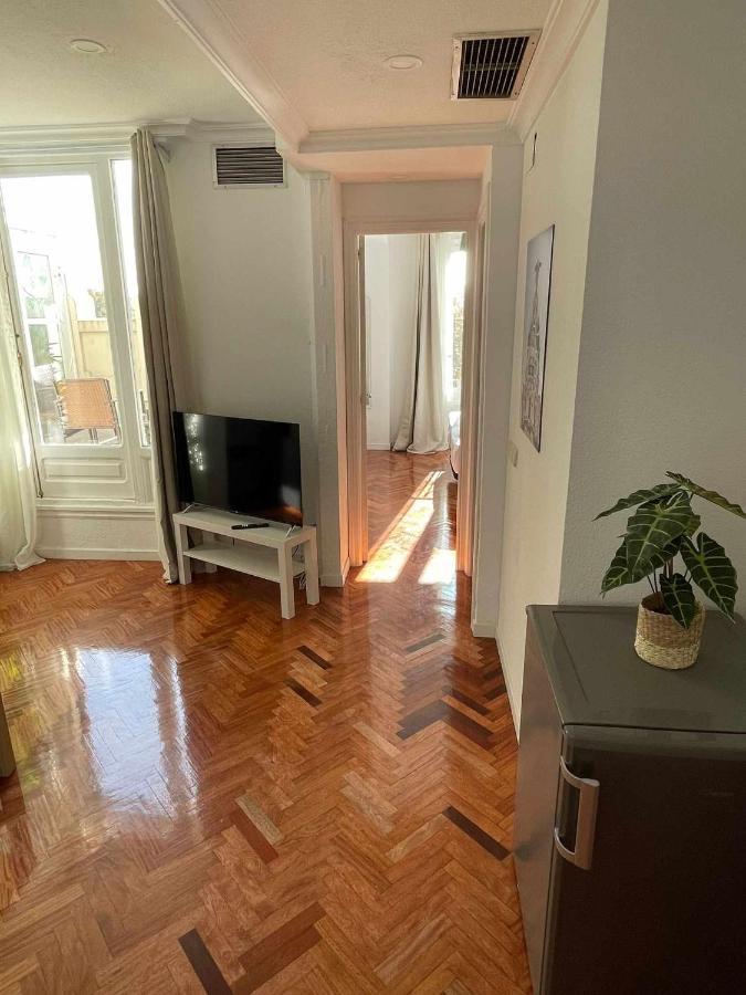 Apartamento Con Terraza Y Vistas Alcalaretiro Мадрид Экстерьер фото